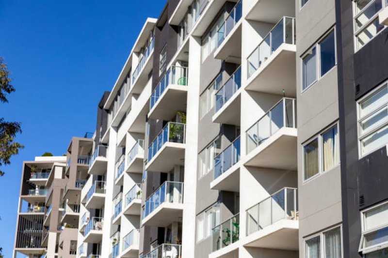 Frais d'agence : qui paie lorsqu'un locataire devient acheteur ?