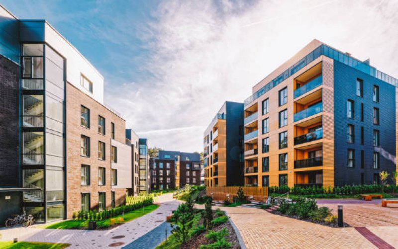 Investir dans le XIVe arrondissement de Marseille : défis et opportunités immobilières